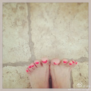 Jia Song feet photo 10