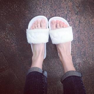 Jia Song feet photo 1