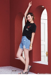 Jia Song feet photo 12
