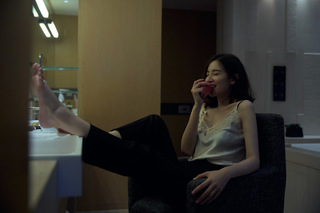 Jia Song feet photo 4
