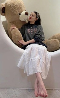 Jia Song feet photo 17
