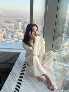 Jia Song feet photo 11