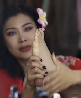 Jiaoying Summers feet photo 4