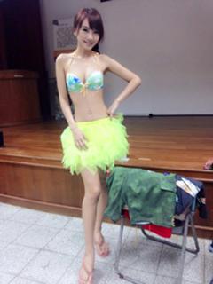 Jiaying Zhang feet photo 19