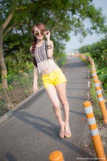 Jiaying Zhang feet photo 2