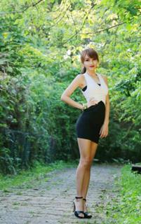 Jiaying Zhang feet photo 7