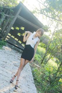 Jiaying Zhang feet photo 6