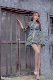 Jiaying Zhang feet photo 2