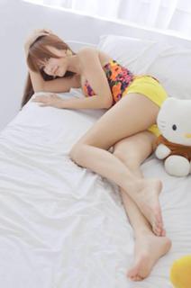 Jiaying Zhang feet photo 18