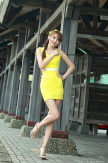 Jiaying Zhang feet photo 8