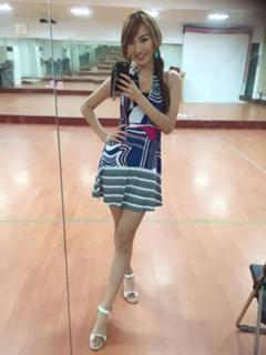 Jiaying Zhang feet photo 6