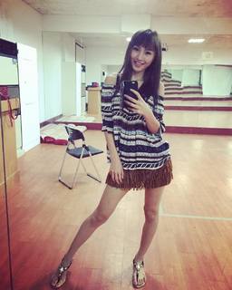 Jiaying Zhang feet photo 3