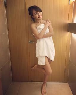 Jiaying Zhang feet photo 10