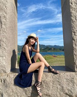 Jiaying Zhang feet photo 7
