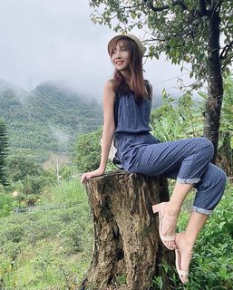 Jiaying Zhang feet photo 17
