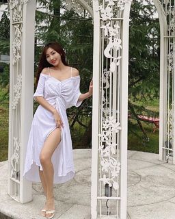 Jiaying Zhang feet photo 9