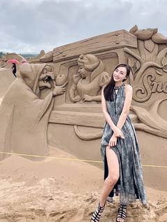Jiaying Zhang feet photo 9