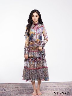 Jieqiong Zhou feet photo 8