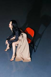Jieqiong Zhou feet photo 11