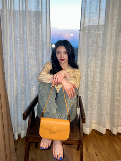 Jieqiong Zhou feet photo 17