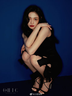 Jieqiong Zhou feet photo 7