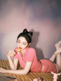 Jieqiong Zhou feet photo 7