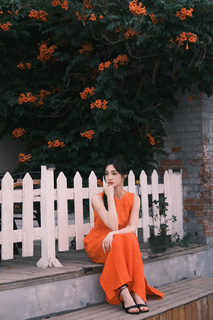 Jieqiong Zhou feet photo 13