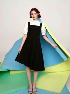Jieqiong Zhou feet photo 14