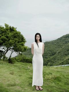 Jieqiong Zhou feet photo 14