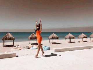 Jihane Khalil feet photo 16