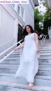 Jihane Khalil feet photo 19