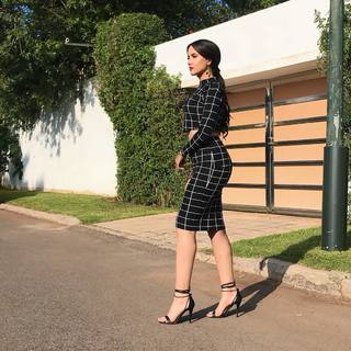 Jihane Kidari feet photo 1