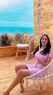 Jihane Kidari feet photo 3