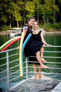 Jill Duggar Dillard feet photo 14