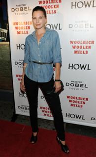 Jill Flint feet photo thumbnail