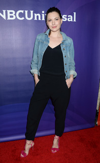 Jill Flint feet photo thumbnail