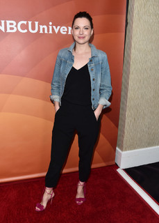 Jill Flint feet photo thumbnail