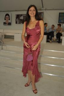 Jill Hennessy feet photo thumbnail