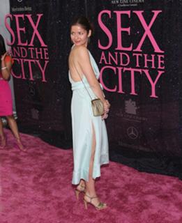 Jill Hennessy feet photo thumbnail