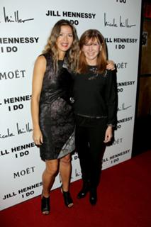 Jill Hennessy feet photo thumbnail