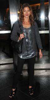 Jill Hennessy feet photo thumbnail