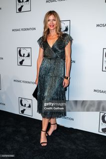 Jill Hennessy feet photo 12