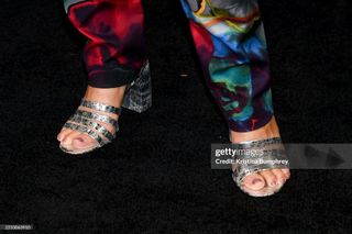 Jill Hennessy feet photo 10