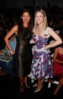 Jill Hennessy feet photo thumbnail