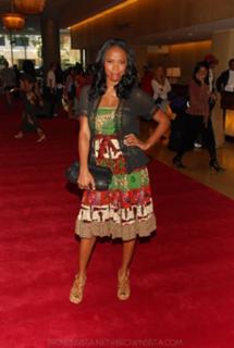 Jill Marie Jones feet photo 12
