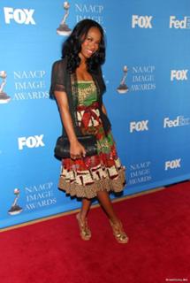 Jill Marie Jones feet photo 11