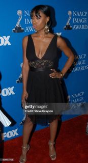 Jill Marie Jones feet photo 3