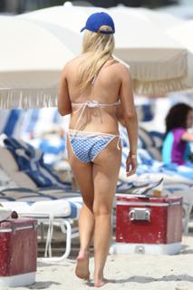 Jill Martin feet photo 10