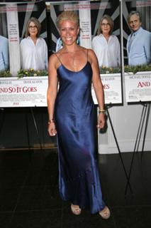 Jill Martin feet photo 7