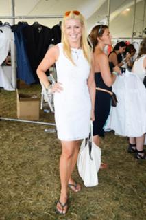 Jill Martin feet photo 3